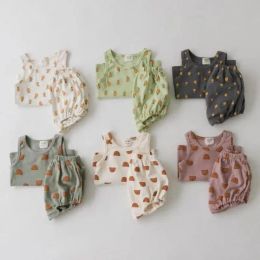 Shorts 2022 Été Nouveau bébé ensembles de vêtements au citron T-shirt sans manches + short 2pcs Girl Clothing Suit mignon ours imprimé garçons vêtements