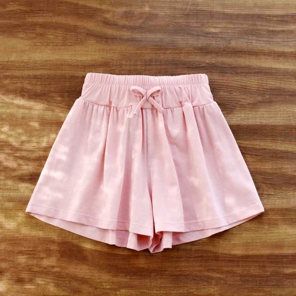 Shorts filles âgées de 1 à 7 ans portant un pantalon de coton à l'extérieur en été des jambes pour enfants shorts décontractés pour les enfants cool et confortable2403