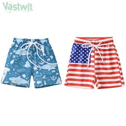 Shorts petits garçon Summer Summer Casual Shorts avec une gamme élastique élastique Swimsuit Backs de maillot de bain D240510