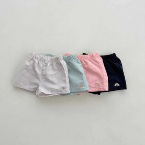 Shorts d'été nouveau-nés coréens shorts coton élastique taille arc-en-ciel imprimé bébé short lâche et cool couleur bébé short fille D240510