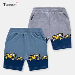 Shorts Tuonxye Summer Fashion Boys Shorts dessin animé Modèle de voiture coton Casual Breathable Pocket Pantals Baby Clothing 2-9 D240516