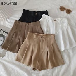 Shorts femmes mode Simple décontracté solide confortable taille haute pantalon Ulzzang plissé Chic été étudiant femme vêtements 220629