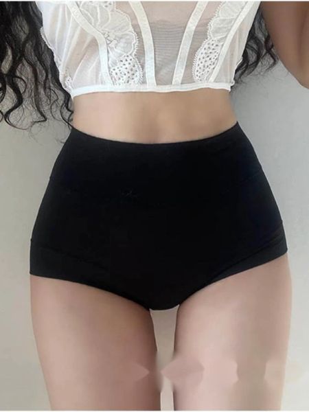 Shorts womengaga shorts minces hauts hauts élasticité noire simple sportive girl short run corean women nouveau sexy 2023 new l87e