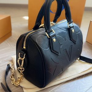 Sac à bandoulière Cross Body Sacs de soirée Nouveau 2023 Mode Classique Designer Cuir Femmes Rétro Embrayage Sac à main Épaule Emed Sac à bandoulière