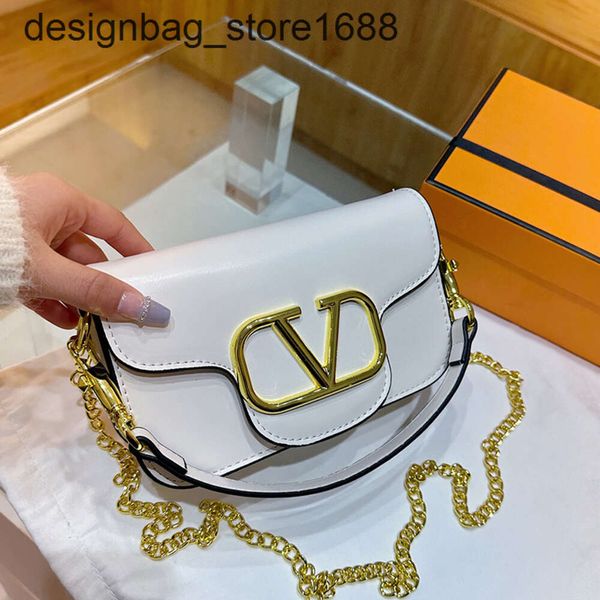 Bolso de hombro Diseñador Marca caliente Mujer Moda y elegante Bolso para mujer Crossbody Fresco Dulce Lindo Edad Reducción Pequeña Cuadrada Nueva cadena