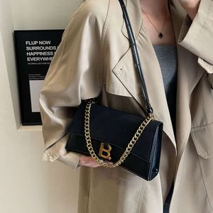 Les concepteurs de sacs à bandoulière vendent des sacs unisexes de marques populaires pour femmes nouveaux sous-bras de luxe léger haut de gamme