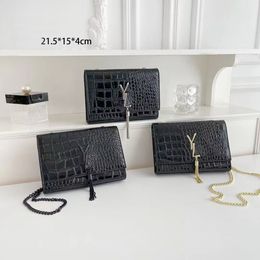 Schoudertas mode designer tas crossbody tas yl octrooi lederen sachets dames mini portemonnee mobiele telefoon tas metaal fringe verfraaiingen tonen luxe koppelingszak