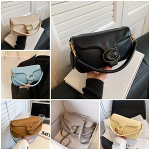 Bolso de hombro Bolso de almohada de diseñador de moda Bolso de mano con alfabeto Bolso cruzado de cuero suave Bolso de compras con alfabeto para mujer