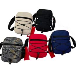 Sac à épaule hommes Femmes Sacs d'élingue en toile pour voyager en plein air Utilisez un sac à main à glissière de haute qualité 5 couleurs