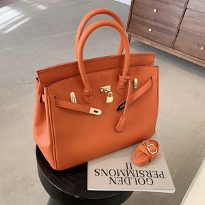 schoudertas PU draagtas Mode Veelzijdig Licht Luxe Damestassen Handheld Eén schouder Crossbody Tas heuptasjes groothandel Kleur 12