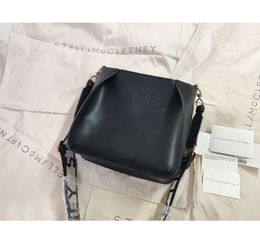 Bolsas de hombro 2022 Diseñador Stella McCartney Bolsa de damas PVC Compras de cuero de alta calidad 82