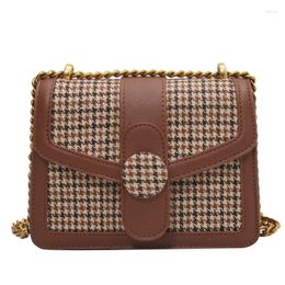 Sacs à bandouliers 2024 Petite femelle Femelle Fashion Houndstooth Jacquard Magnetic Backle Chain Belt Single Messenger Square Sac