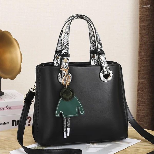 Sacs à bandouliers 2024 Femmes Sac European et American Fashion Handsbag Casual Tote Messager Purse Wallet Cuir