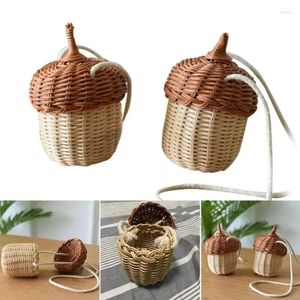Bolsos de hombro cesta de almacenamiento en forma de bellotas