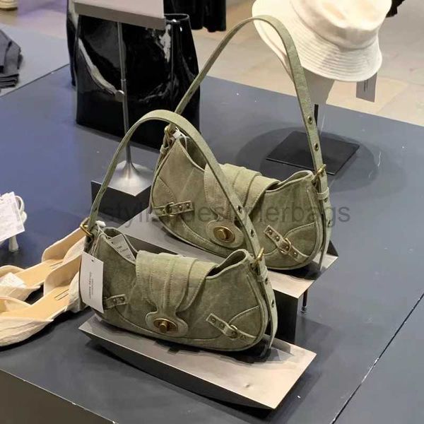 Bolsas de hombro Ejército Americano Bolsa de axila de empalme Green 2023 Summer NUEVA Moda Personalizada Versátil Bag Bag BagbagshylishDesignerbags