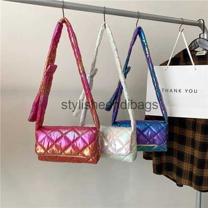 Bolsos de hombro otoño invierno patrón de diamante buffante de hombro brillante arcoiris carro de bagstylisheendibags