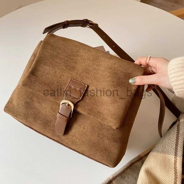 Sacs à bandouliers sacs faux en daim sac pour femmes portables portables simples pour femmes sac à main