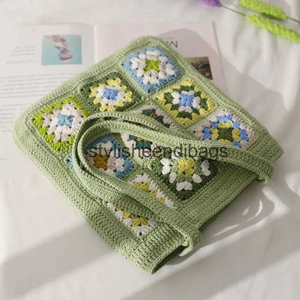 Bolsos de hombro Bolso de mano de ganchillo cuadrado para abuela informal, bolsos de hombro de punto bohemio para mujer, bolsos de compras de gran capacidad con flores tejidas a manoH24217