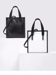 Bolsos de hombro bolso de bolso casual de zapatillas mensajero de mujer femenino bolsos de moda negros para mujeres 2024