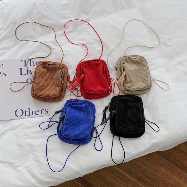Bolsos de hombro Bolso para mujeres Moda de mensajero simple bolsos rojos simples mini pequeños bolsos de moda