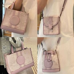 Sacs à bandoulière Designer 2022 Nouveau sac pour femme Dempsey Tote Bag July Taro Purple Series Field One Messenger sous les bras