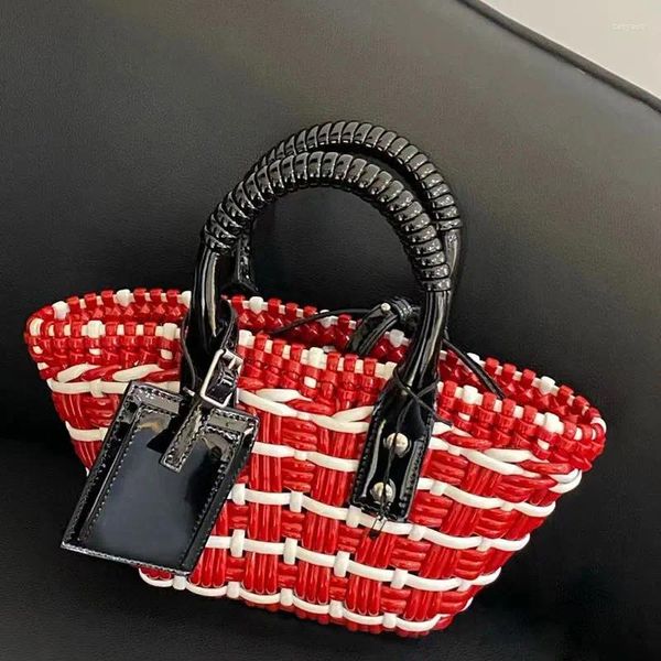 Sacs à bandouliers Designer Woven Basket Tote Femme Sac à main Brands Hollow Beach pour 2024 Summer Pu Shopper Gags Sac