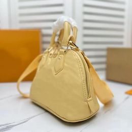 Sacs à bandoulière designers femme designer sacs à main les sacs fourre-tout en cuir brodé mode fourre-tout en cuir véritable sac à paillettes grand sac de créateur