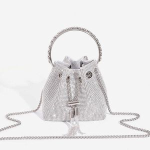 Bolsas de hombro Bolsa de asas de diamantes Bolso de diseñador femenino Bolsas de cubo de diamantes Tachonado Borla Mano Lujos Bolso Calidad Messenger Bolsas Monedero