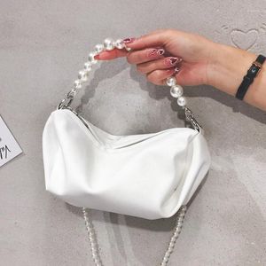 Bolsos de hombro elegante negro blanco mini para mujeres 2024 bolso de la cadena de perlas de mano bolso de moda