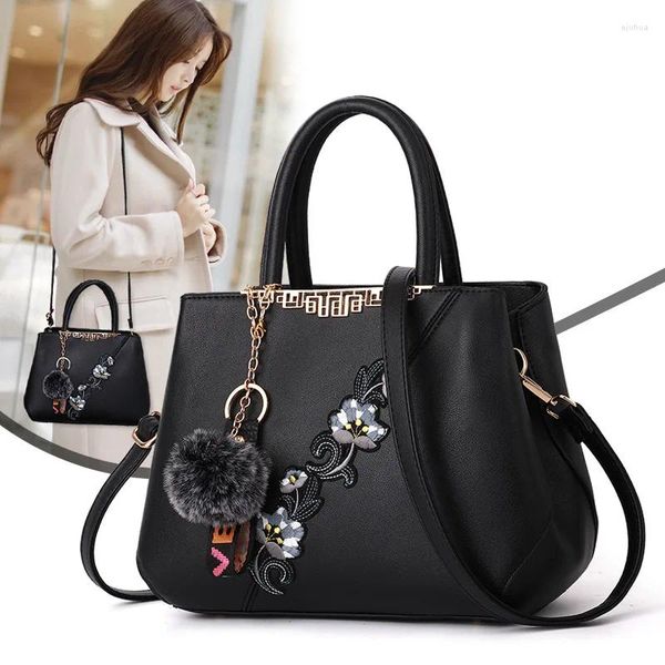 Bolsos de hombro Bolsos de cuero para mujeres bordadas para 2024 SAC Un bolso de mano de mujer principal Versátil