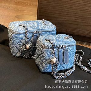 Schoudertassen avond xiaoxiangfeng lingge kettingtas voor dames 2023 nieuwe modieuze zomer klein vierkante veelzijdige Instagram Crossbody H240410