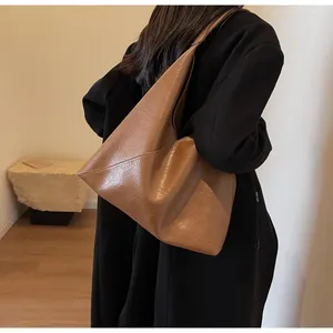 Schoudertassen modeontwerp lederen tas voor vrouwen 2024 neigen vrouwelijke eenvoudige grote onderarm hobo handtassen en portemonnees bolsas de mujer