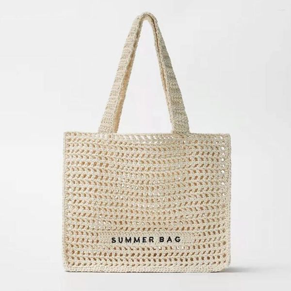 Sacs à bandouliers Fashion Hollow Crochet Tote Handsbags Luxury Designer Plage tissée pour femmes Summer Travel Shopper Gurses Grand sac