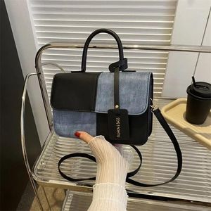 Bolsos de hombro Bolso minimalista de moda 2024 Tendencia de otoño Casual Pequeño cuadrado Vintage Crossbody Tote para mujeres