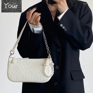 Bolsos de hombro Fashion Pearl Plegal Baguette Bag Ladies Chain Shinter Beading Women Bolso Vintage Axal