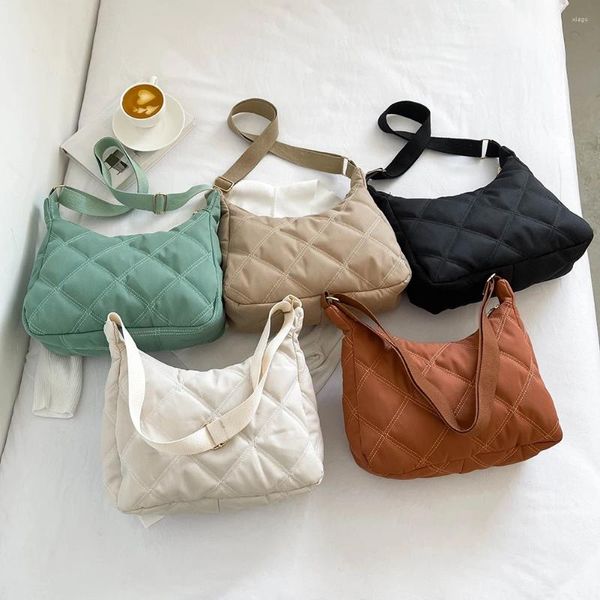 Bolsas de hombro Bolsa de compras de moda Bolso acolchado suave Ligero Oxford Chica de alta calidad Grande para mujeres Viajes de vacaciones