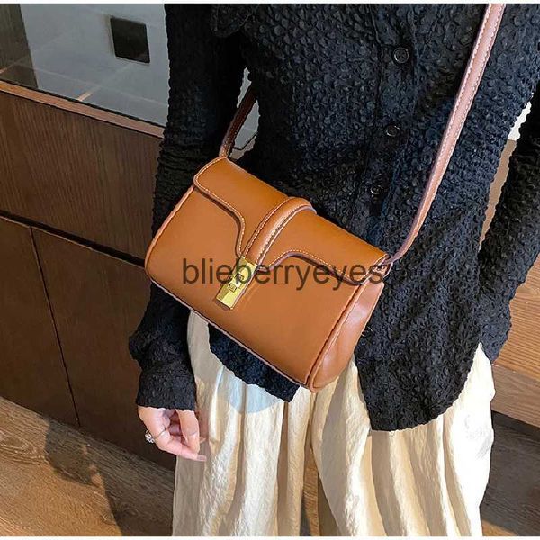 Bolsos de hombro Bolsos de mujer de marca de moda con fundas de lona bolsillos cuadrados bolsos de mensajero de diseño elegante de cuero de modablieberryeyes