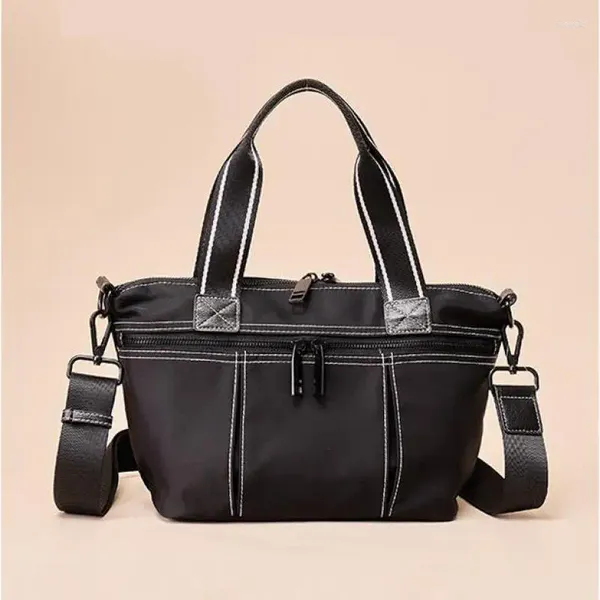 Bolsos de hombro Tela de nailon de moda Costura de coche Bolso bandolera portátil Bolso cuadrado horizontal de gran capacidad para mujer