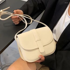 Sacs à bandouliers pour femmes 2024 Été Simple Volde à main polyvalent sacs de main en cuir en cuir single