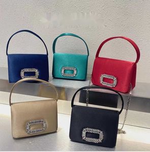 Schoudertassen Frans diner Premium gevoel Zijden tas met vierkante knop Glanzende diamanten set Strass Handtas Kleine crossbody 240311