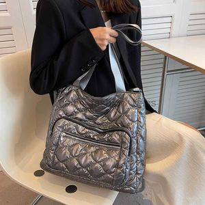 Schoudertassen Vergulde Crossbodytas voor dames Nylon Winter Topvak Waterdicht Mode Informeel Warm Soulder Bag Designer Bagcatlin_fashion_bags