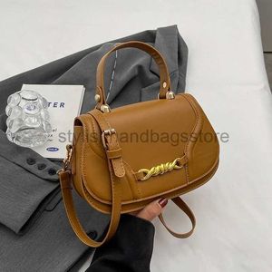 Bolsos de hombro Bolsos Fasion Saddle Bag New Women's Small Soul Bags 2023 PU sólido de alta calidad Leater Ten Font Bolsos de mensajero de lujo para mujerstylishhandbagsstore