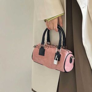 Sacs à bandoulière Chapeaux Chapeaux de seau Nouveau sac à bandoulière pour femmes Lock Core en cuir mat oreiller pour femmes sac à bandoulière sac à main pour femmestylishyslbags