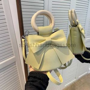 Sacs à bandoulière Chapeaux Seau Chapeaux Femmes Bowknot Mignon Mode Une Épaule Bandoulière Sac Seau Qualité Sac À Main Sac À Main Occasionnel Été Newstylishhandbagsstore