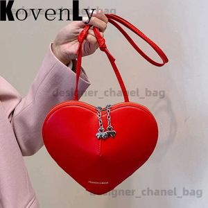 Sacs à bandoulière Sacs en forme de coeur pour femmes Mini sac à bandoulière Sling Ladys Red Love Heart Bag Fashion Pouch Bag Valentine Cadeaux Sacs à main de luxe T240123