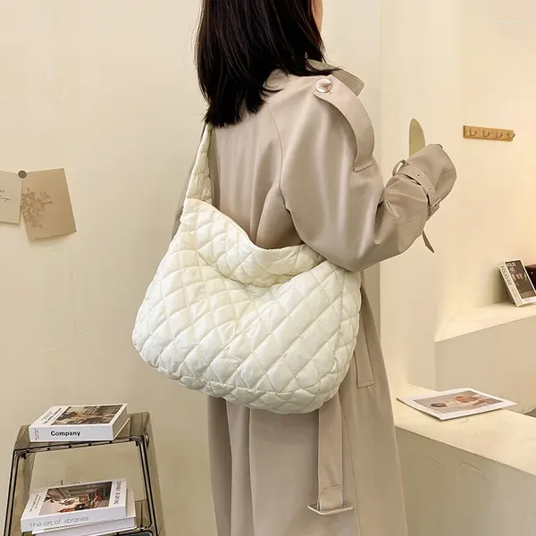 Sacs à bandoulière haute qualité sac à bandoulière unique 24 femmes marque nuage personnalité concepteur grande capacité coton vêtements