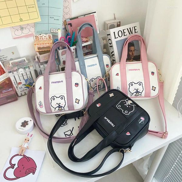 Sacs à bandouliers japonais Carton mignon ours de thé lait fille fille messager sac de messager pu en cuir étudiant portable école jk jk usine bourse