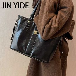 Schoudertassen Jin yide grote ritsjakken tassen voor vrouwen 2023 trend modeontwerp pu lederen schouderzijkant shopper handtassen bolso mujer