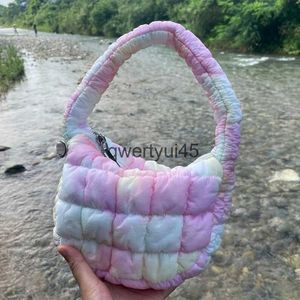 Bolsos de hombro Bolsos obos casuales coreanos para mujeres Diseñador de lujo Andbags Monederos 2023 Nuevo en Nylon Tie-Dye Bordado Rombus Clot Messengerqwertyui45