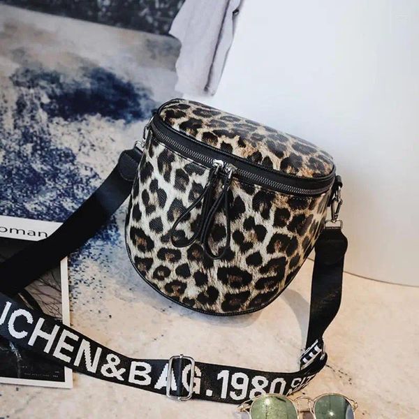 Sacs à bandouliers Leopard Print Bucket Womem's Bag Pu Leather Crossbody Messenger 2024 Femelle sac à main Q4